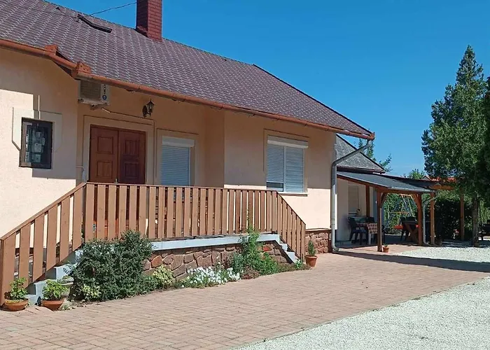 Apartment Aniko Nyaralohaz *